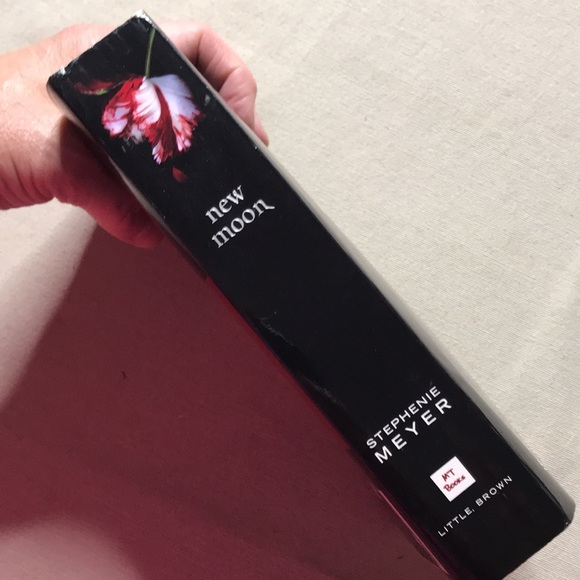 📚2/$6 New Moon #2 Twilight Series - Picture 4 of 11